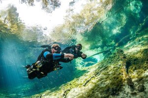 Sidemount-Ausrüstung